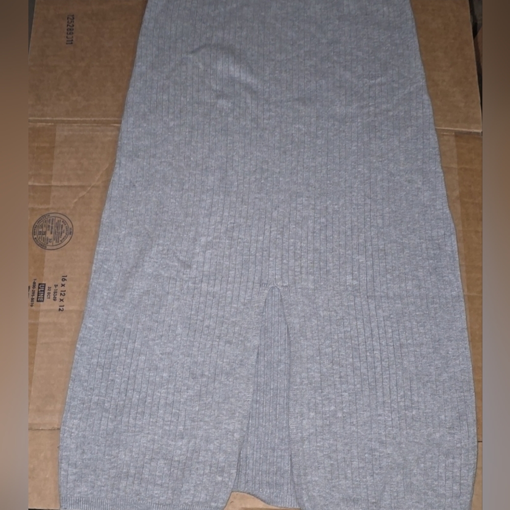 Free People Skyline Ribbed Skirt~ Size Large ~ Color Light Grey NWOT